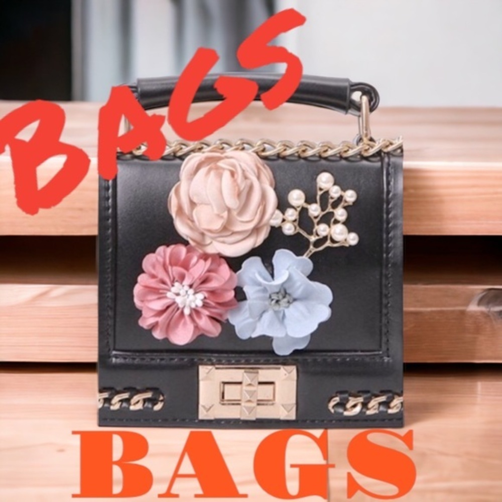BAGS IN SALE